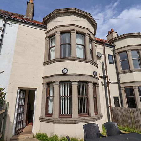 Mayfield Manor Whitby Buitenkant foto